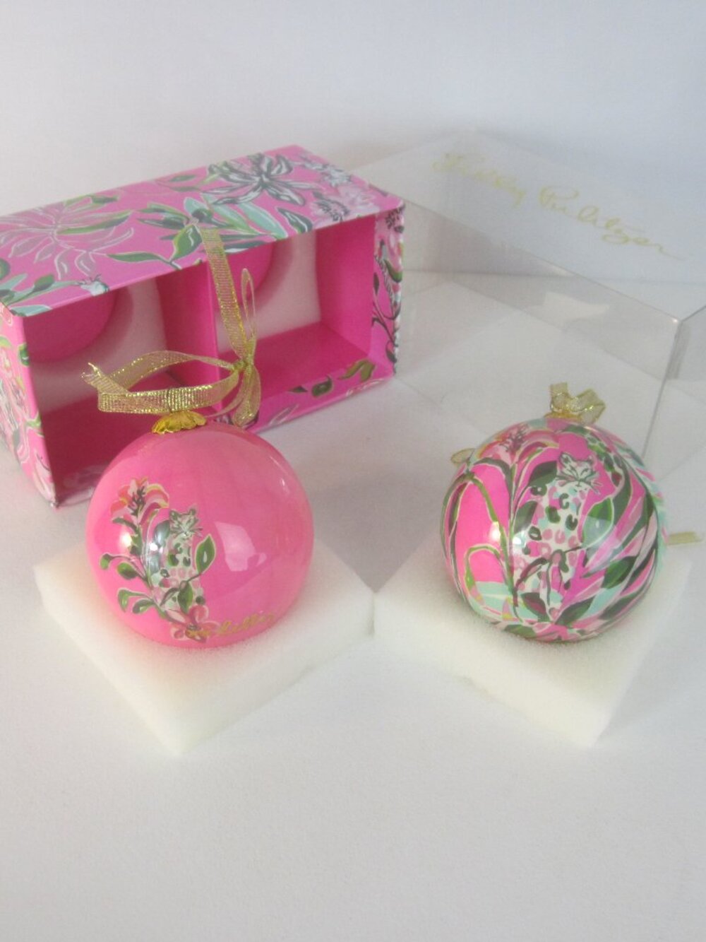 Lilly Pulitzer Green Pink Ornament Set 2 Pack Box Cheetah Jaguar Decor Holiday